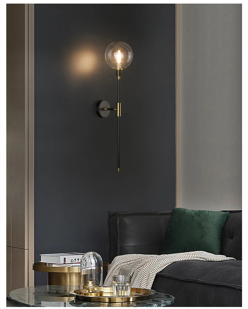 Arandela NoirLine – Elegância Vertical com Estilo Atemporal