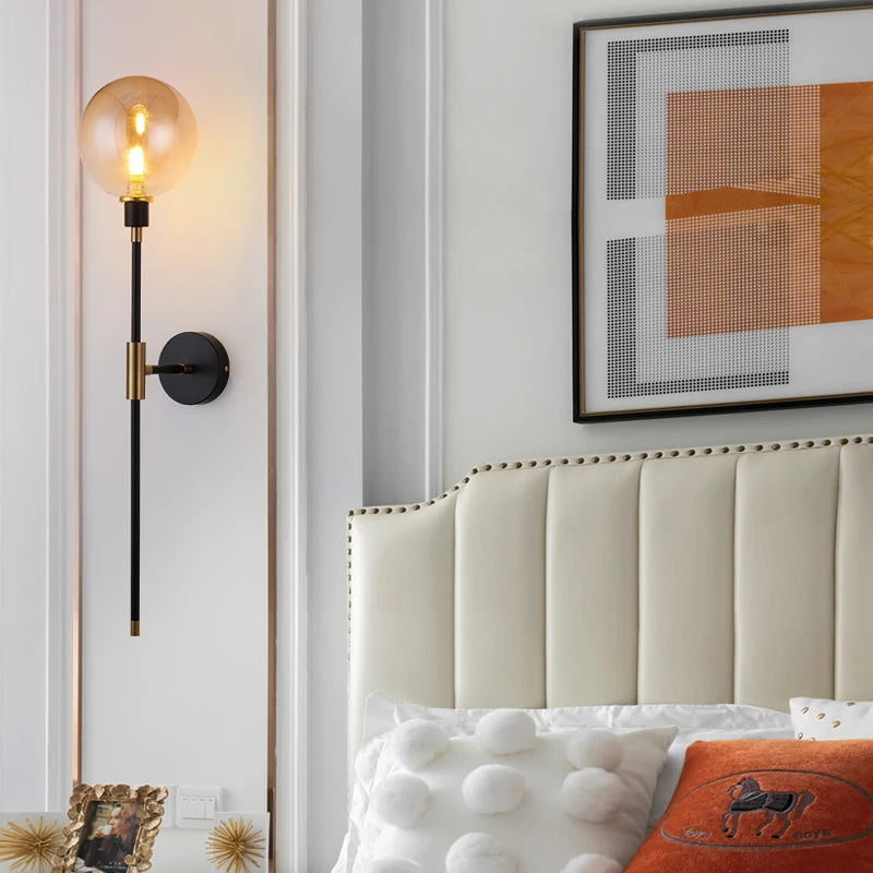 Arandela NoirLine – Elegância Vertical com Estilo Atemporal