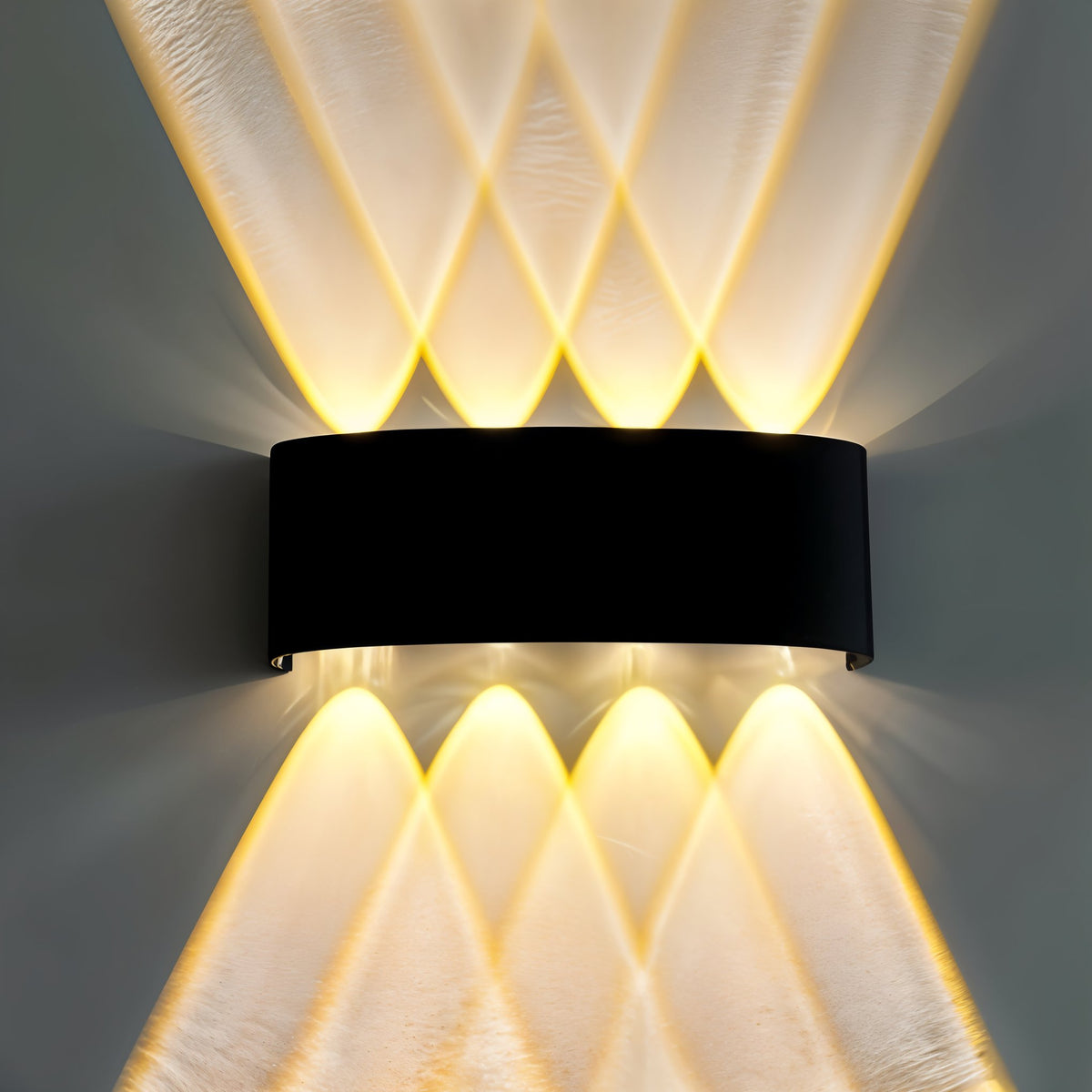 Arandela de Parede Externa para Muro À Prova D'água Preta Miabeli