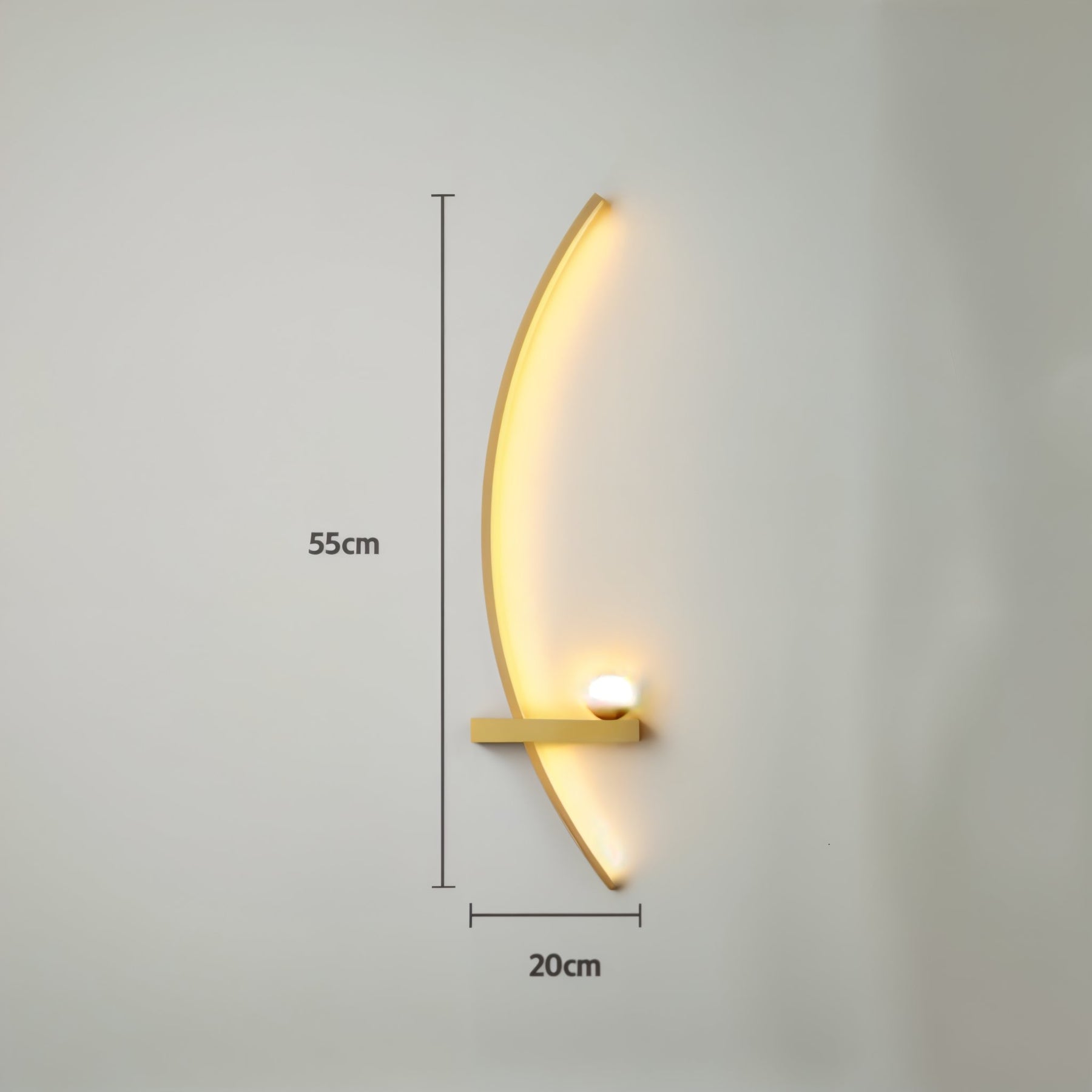 Arandela LED Curva Minimalista para Cabeceira 55cm
