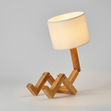 Luminaria de Mesa Articulada em Madeira com LED Formato Robo Nordic