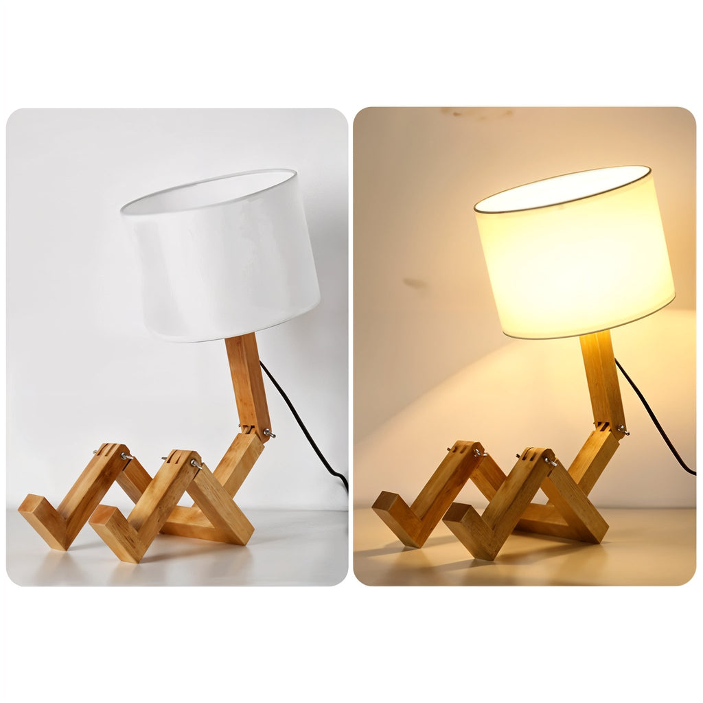 Luminaria de Mesa Articulada em Madeira com LED Formato Robo Nordic