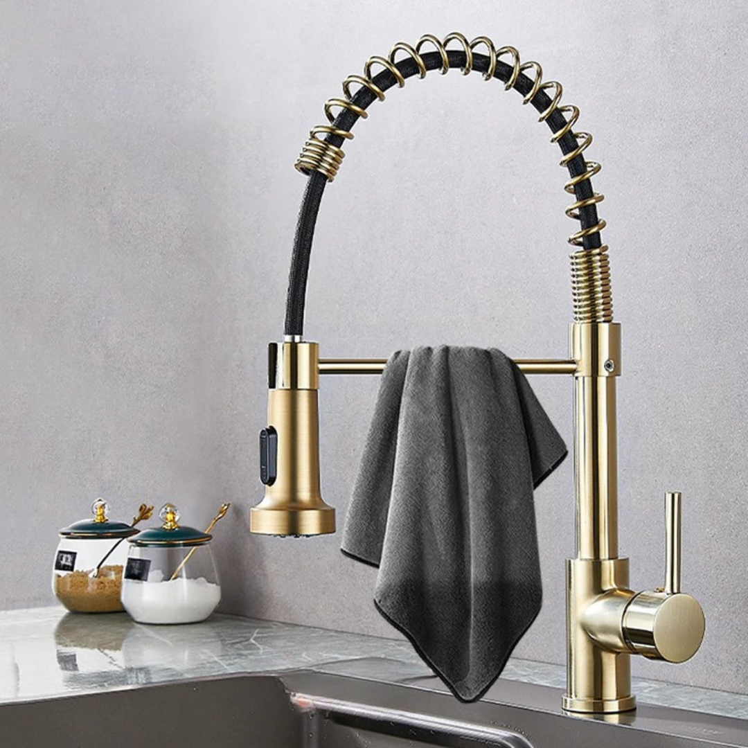 Torneira para Cozinha Misturador Monocomando Bica Movel Latao com Arejador Aqua Miabeli