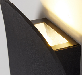 Arandela de Parede LED Minimalista Dourada & Preta Miabeli