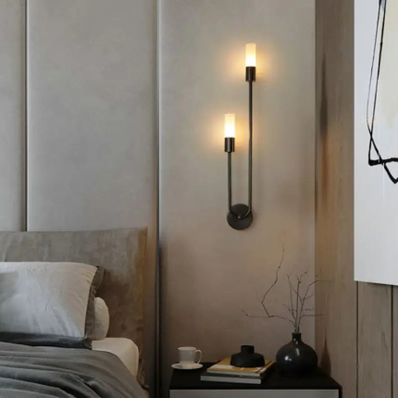 Arandela de Parede LED Ferro Dourado Cupula Acrilico Bidirecional Touch Bivolt 55cm