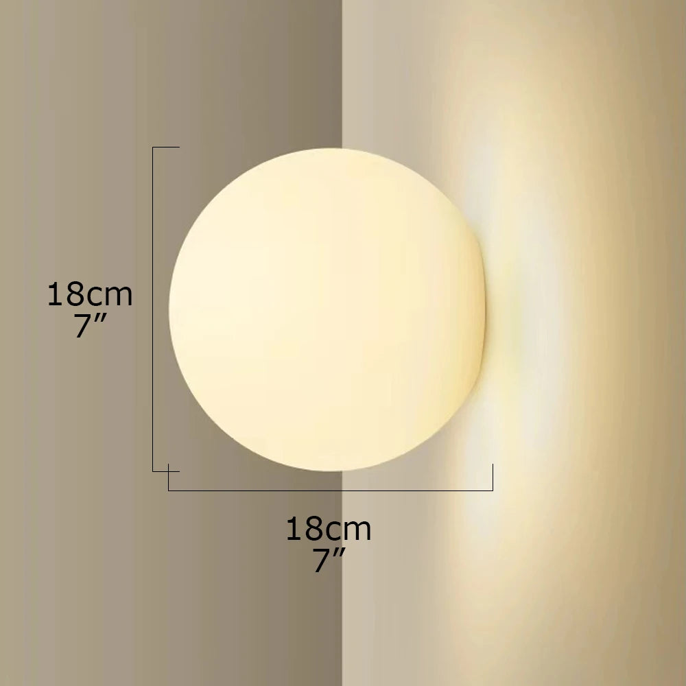 Arandela de Parede Bola em Vidro Soprado com Luz Quente ou Fria Bivolt Orb