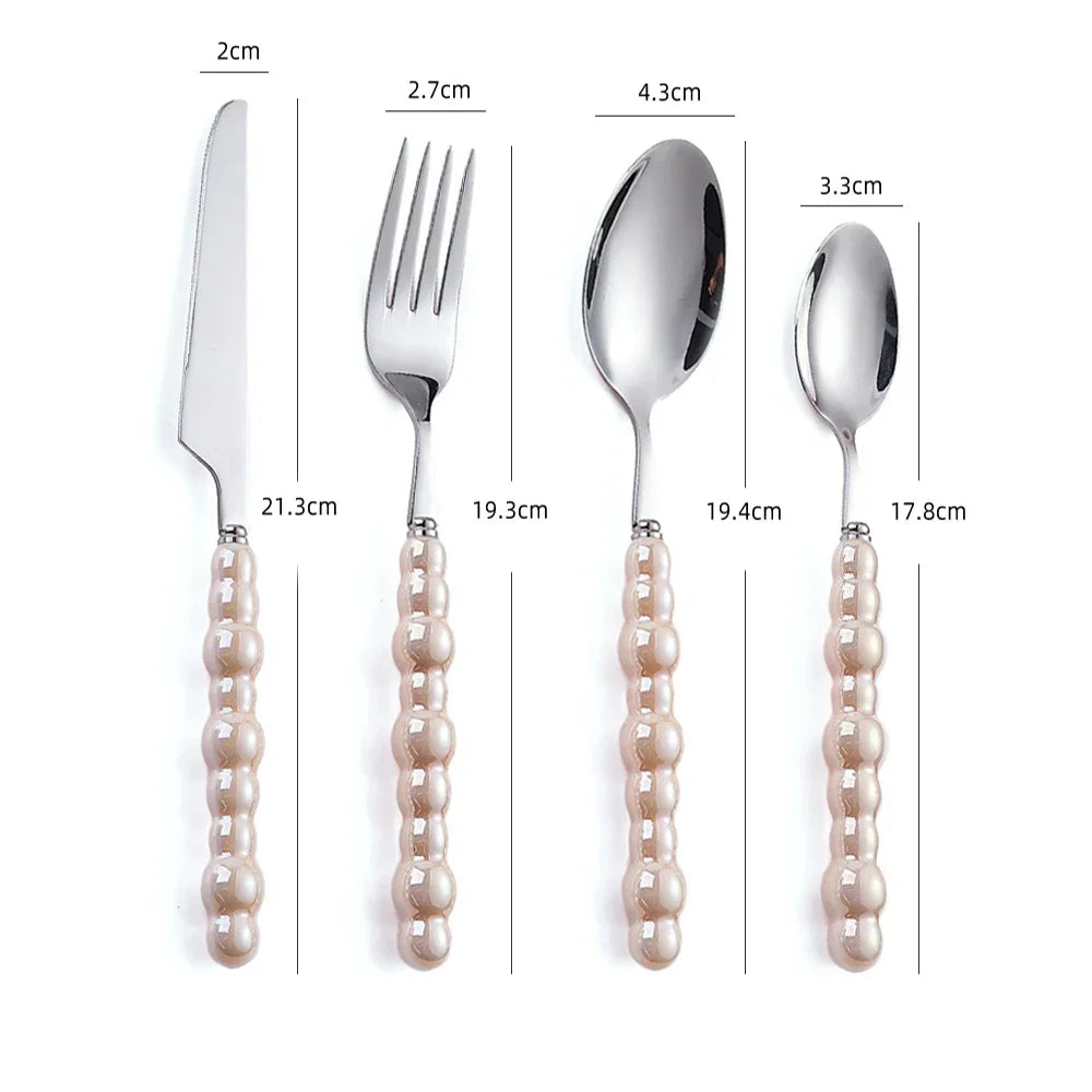 Conjunto de Talheres ColorPearl Delight – Estilo & Elegância em Cada Detalhe