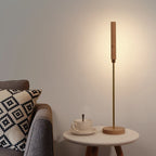 Luminaria de Mesa LED Articulada com Base de Madeira e Acabamento Dourado LumiDesk
