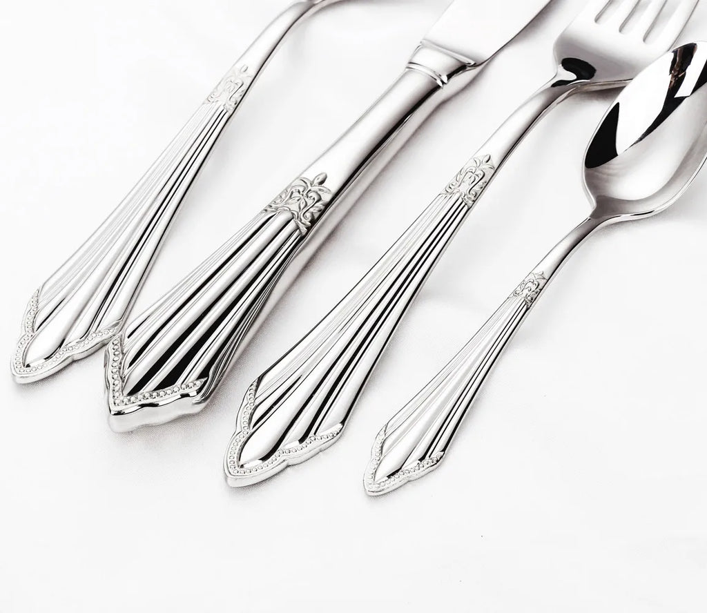 Conjunto Versailles 24pcs – Talheres de Aço Inox Prateado com Detalhes Clássicos