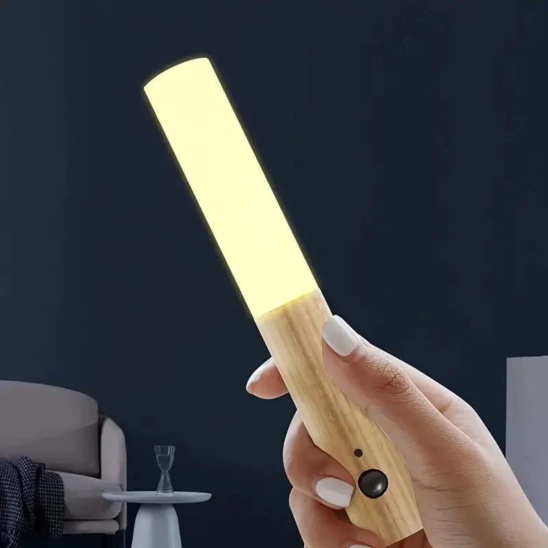 Luminaria de Parede com Sensor de Movimento Sem Fio Recarregavel USB LED Quente