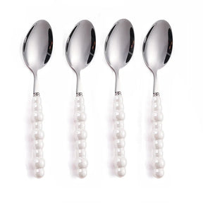 Conjunto de Talheres ColorPearl Delight – Estilo & Elegância em Cada Detalhe