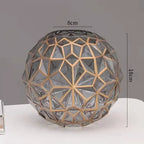 Vaso Diamante Noir – Escultura Decorativa em Vidro com Detalhes Dourados