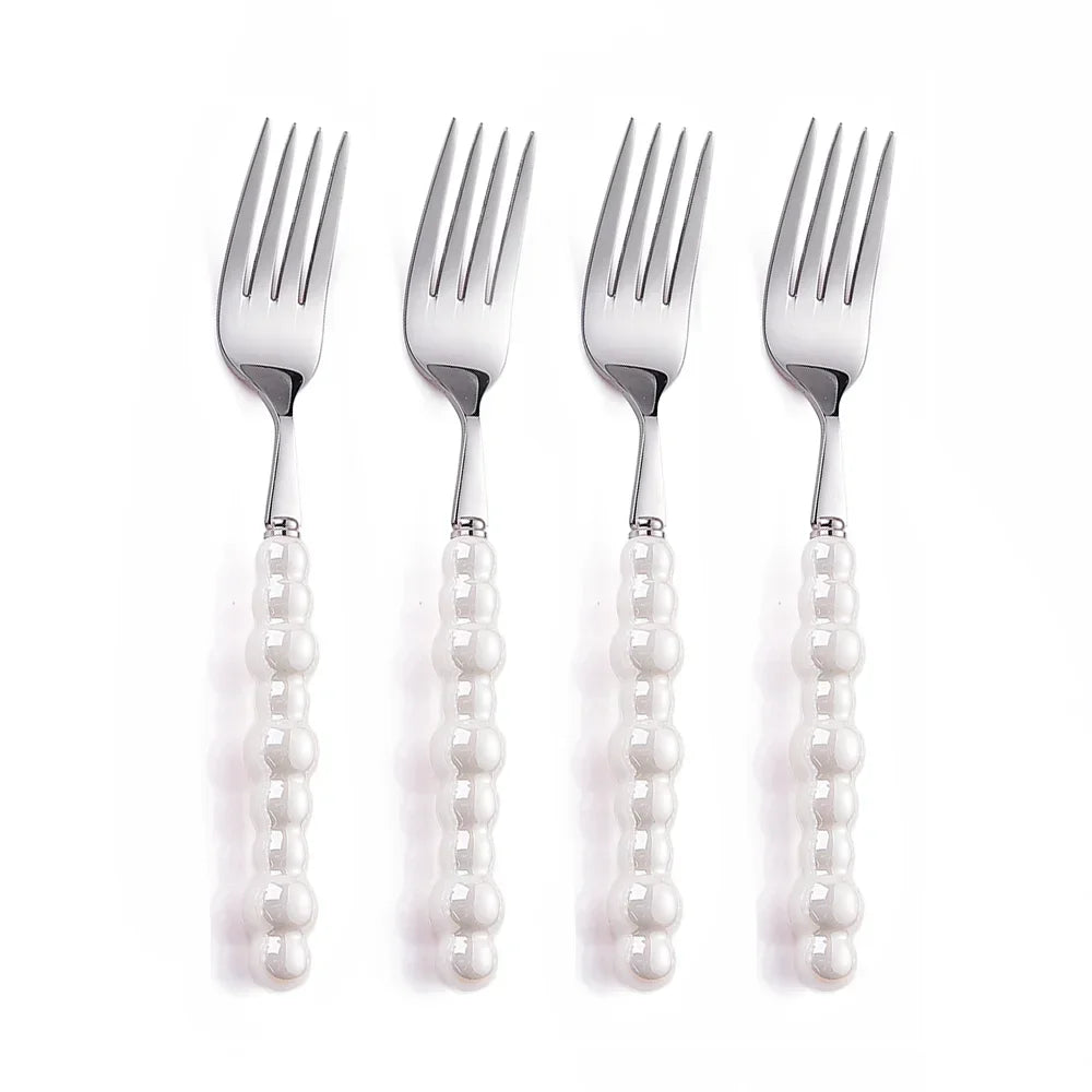 Conjunto de Talheres ColorPearl Delight – Estilo & Elegância em Cada Detalhe