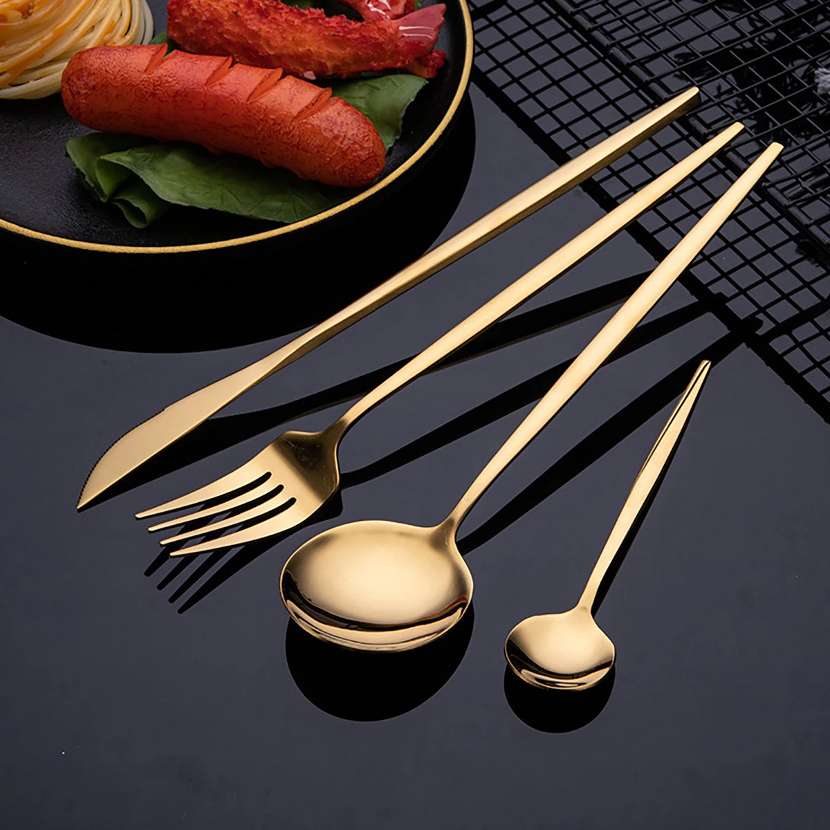 Conjunto de Talheres RoyalGold Supreme – 24 Peças com Estojo de Luxo