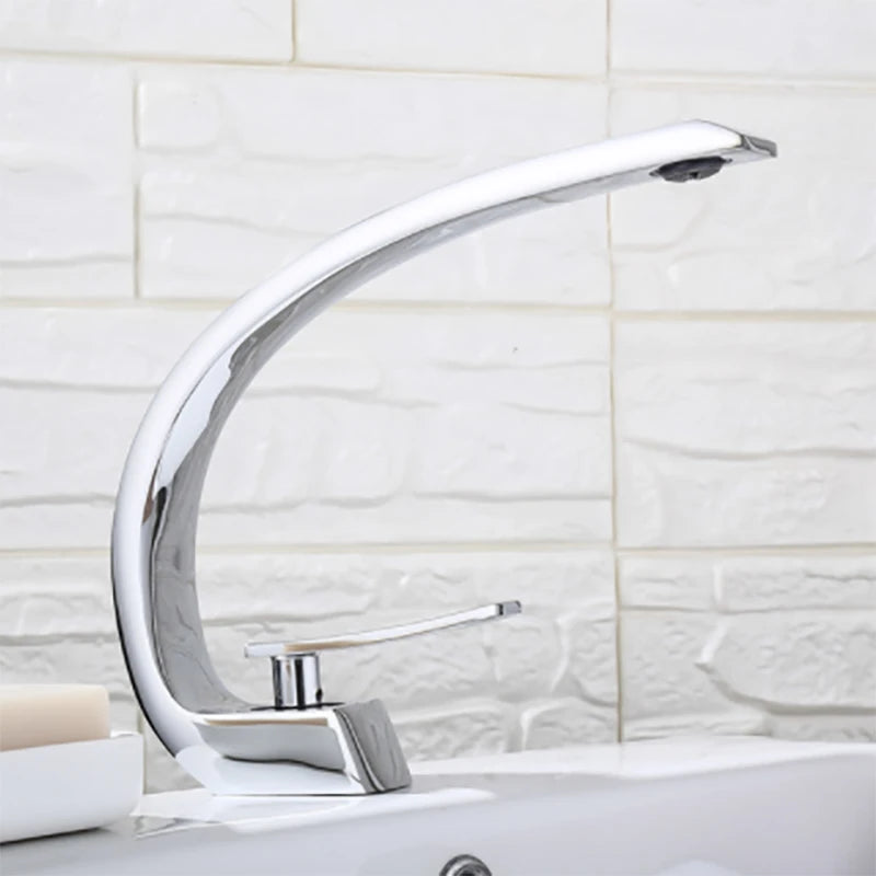 Torneira Cascata Misturador Quente Frio para Banheiro em Latao Aurea