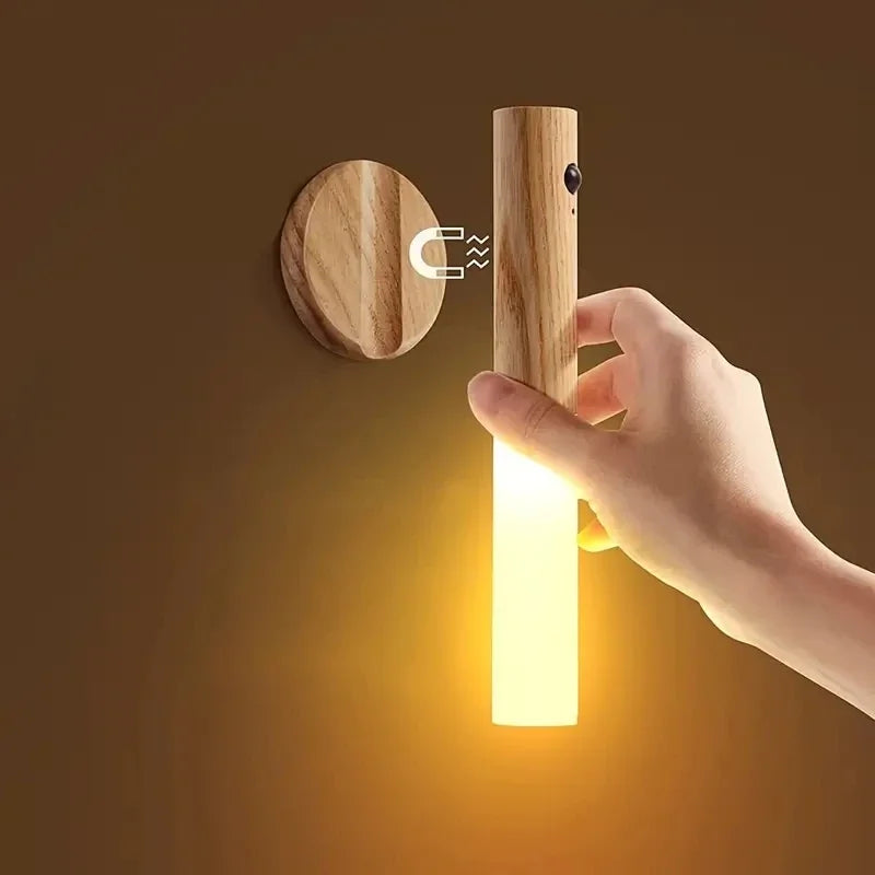 Luminaria de Parede com Sensor de Movimento Sem Fio Recarregavel USB LED Quente