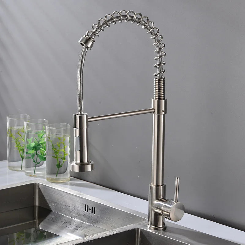 Torneira para Cozinha Misturador Monocomando Bica Movel Latao com Arejador Aqua Miabeli