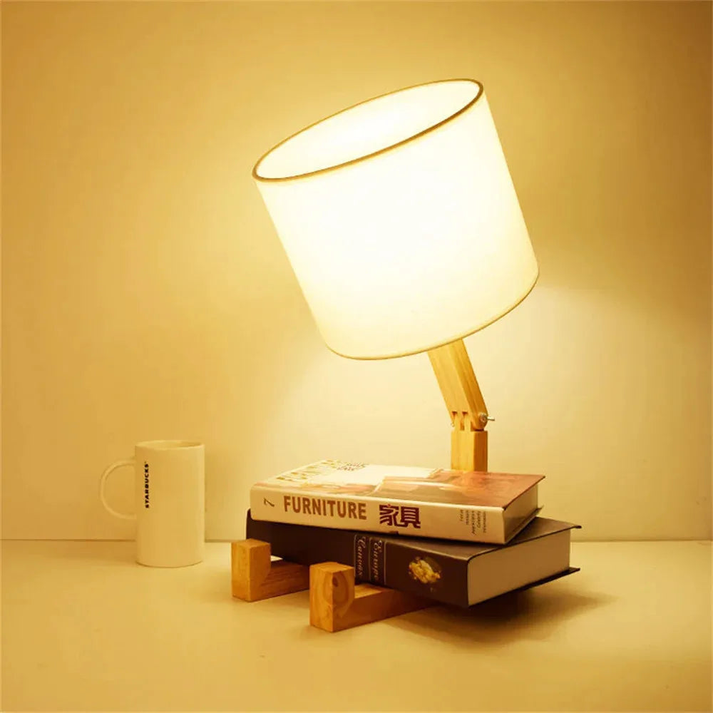 Luminaria de Mesa Articulada em Madeira com LED Formato Robo Nordic