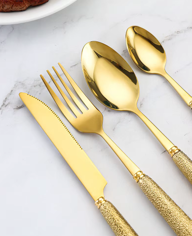 Conjunto de Talheres Dourado Imperial de Luxo com Suporte 24pcs