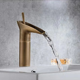 Torneira Tipo Cascata Misturador Quente & Fria Miabeli