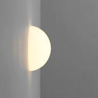 Arandela Soleil Globo Vidro Leitoso Bidirecional