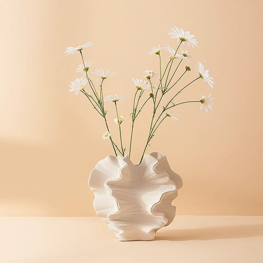 Vaso Decorativo de Ceramica com Acabamento Texturizado Forma Organica 17cm para Mesa Recife