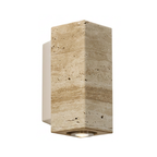 Arandela externa quadrada em travertino natural com base branca