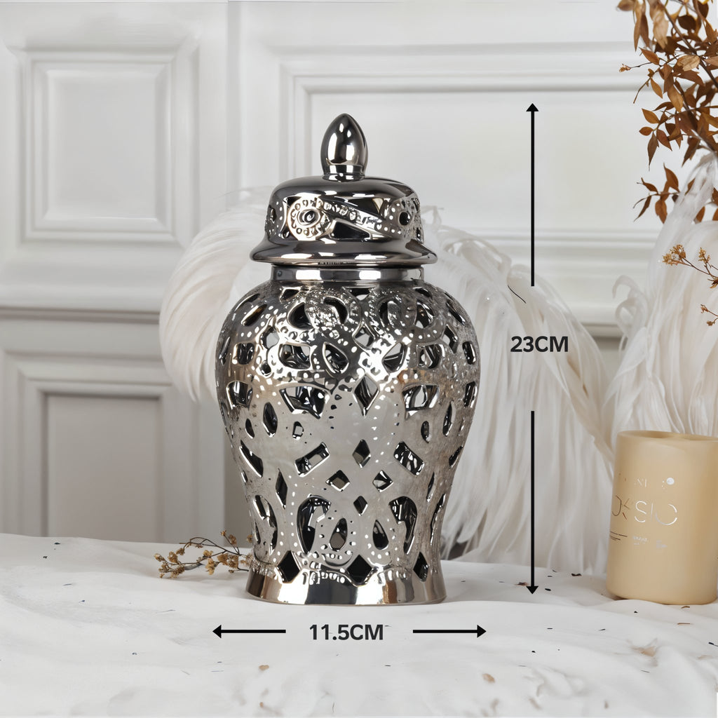 Vaso Imperial Arabesco – Cerâmica Dourada com Design Vazado