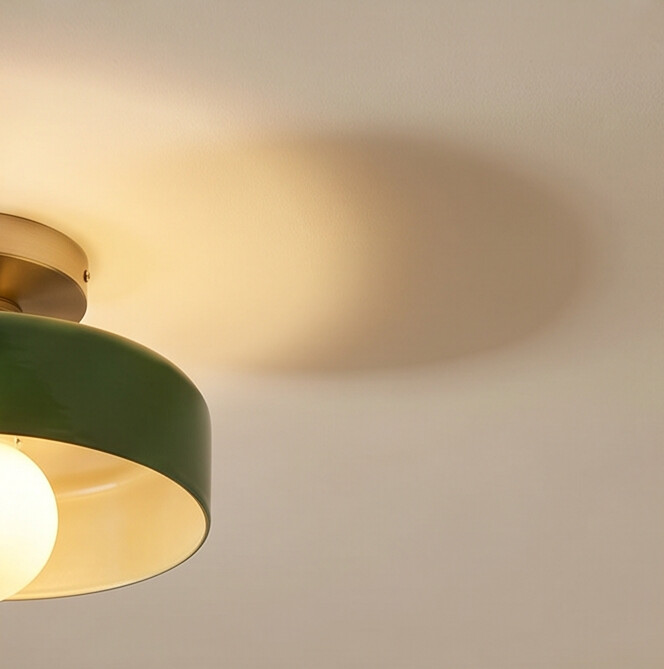 Plafon Nórdico Vidro com Globo Dourado