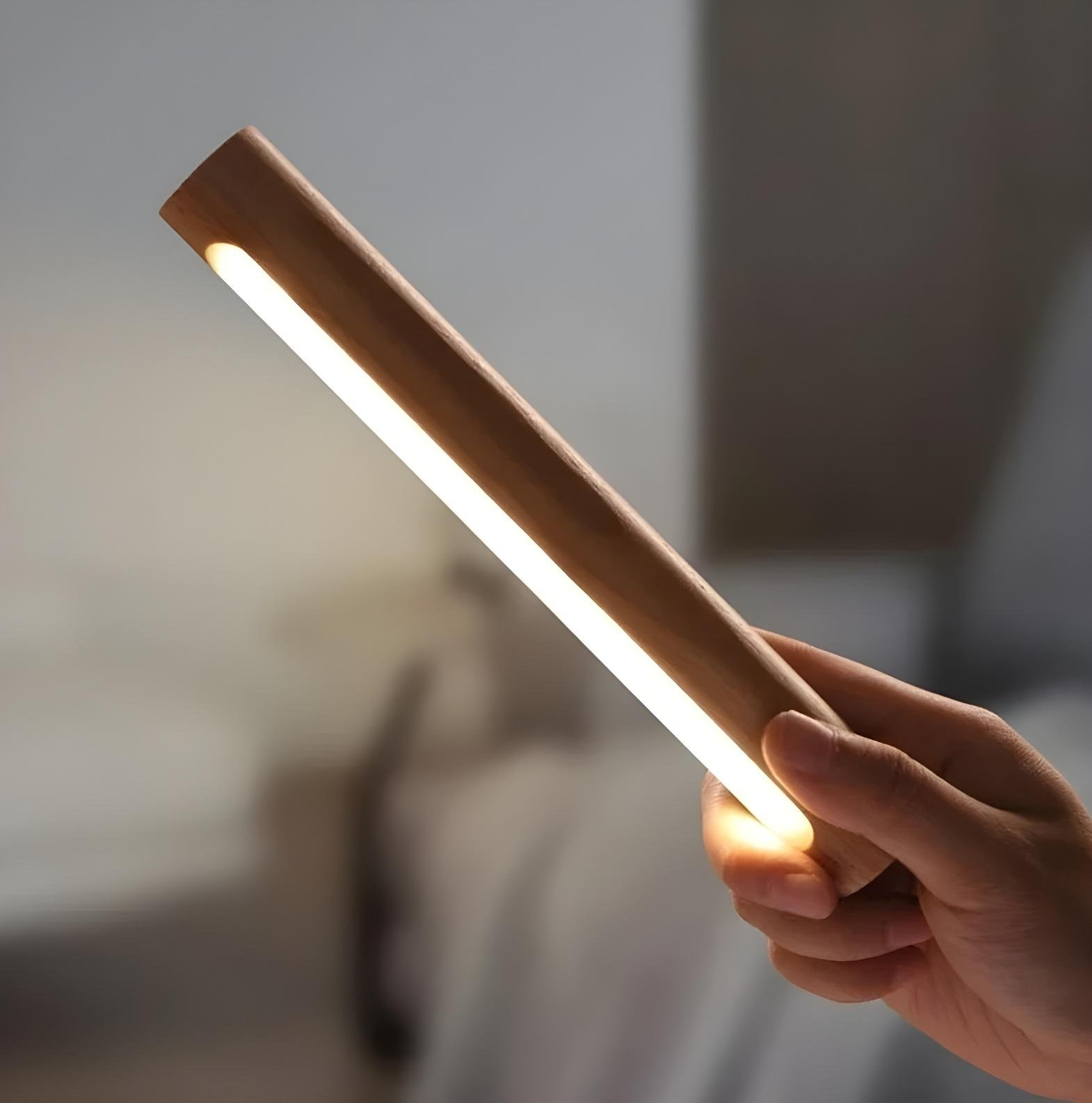Luminaria de Parede LED Madeira de Faia Recarregavel USB com Toque Coluna Miabeli