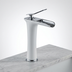 Torneira Cascata para Banheiro Monocomando com Valvula Ceramica em Metal Elegance